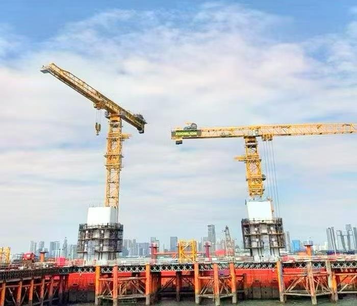 實(shí)力登峰！中聯(lián)重科8款產(chǎn)品榮登第十六屆工程機(jī)械品牌盛會(huì)明星產(chǎn)品榜單